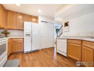 Photo #4: 938243 Listing