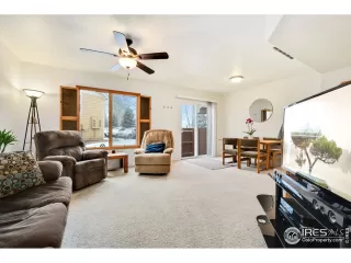 Photo #6: 938243 Listing