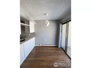 Photo #6: 938350 Listing