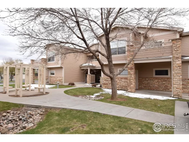 MLS: 938363 Condo For Sale