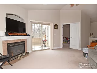 Photo #5: 938363 Listing