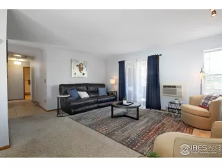 Photo #4: 938371 Listing