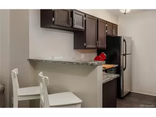 Photo #6: 9383795 Listing