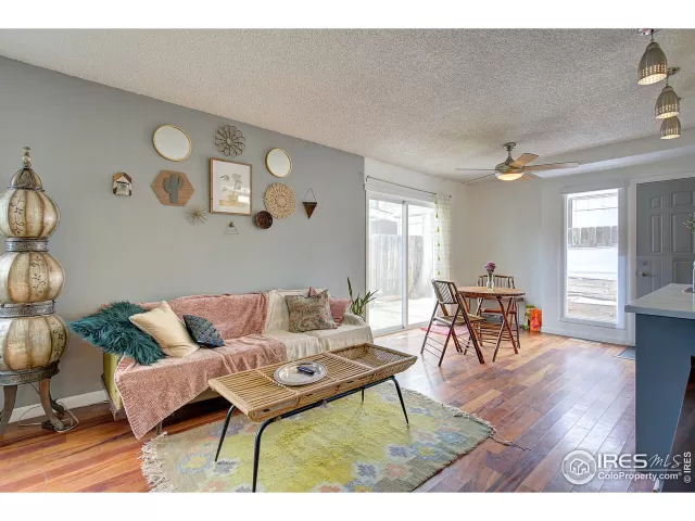 MLS: 938432 Condo For Sale