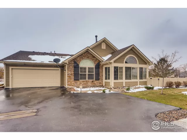 MLS: 938473 Condo For Sale