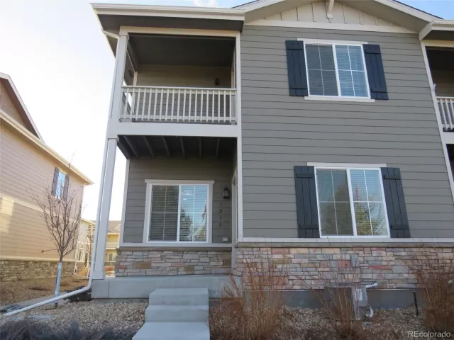 MLS: 9385073 Condo For Sale