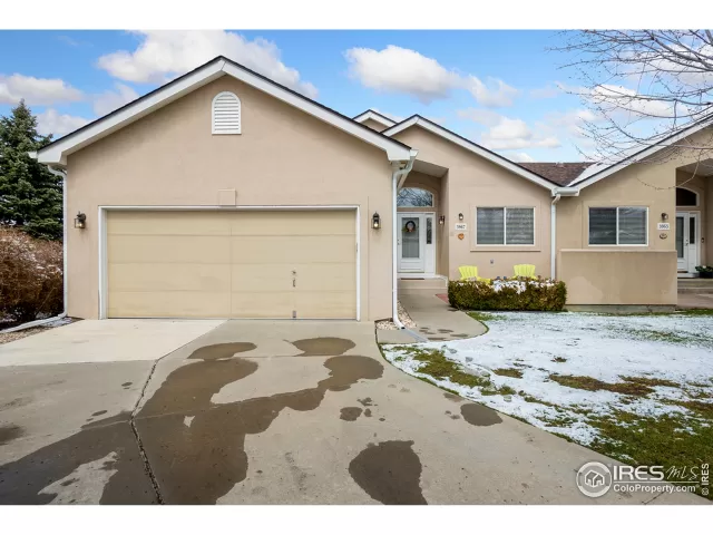 MLS: 938511 Condo For Sale