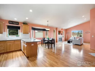 Photo #4: 938511 Listing 