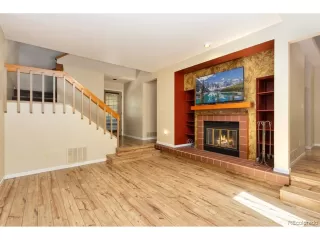 Photo #4: 9385819 Listing