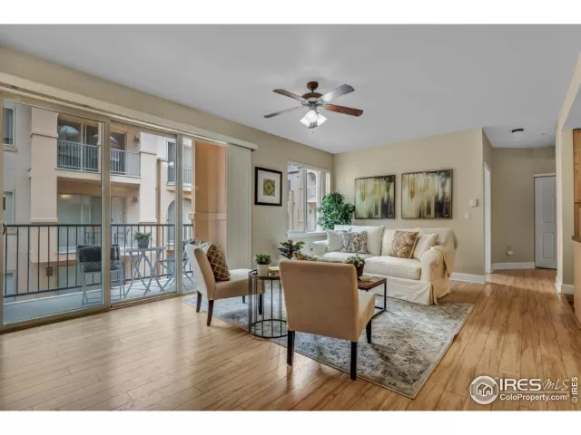 MLS: 938584 Condo For Sale