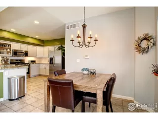 Photo #5: 938690 Listing