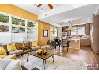 Photo #2: 938694 Listing