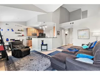 Photo #3: 9387239 Listing