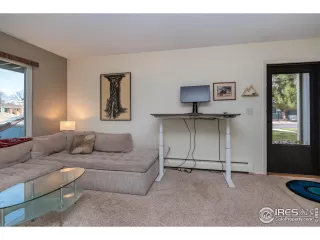 Photo #3: 938755 Listing