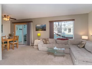 Photo #5: 938755 Listing