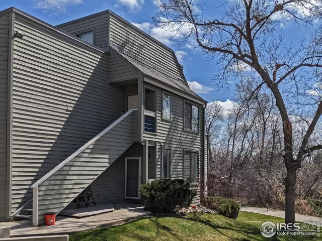 MLS: 938851 Condo For Sale