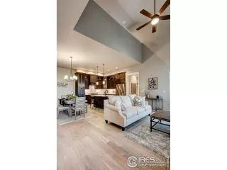 Photo #3: 938985 Listing