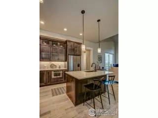 Photo #4: 938985 Listing