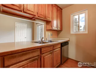 Photo #6: 939007 Listing