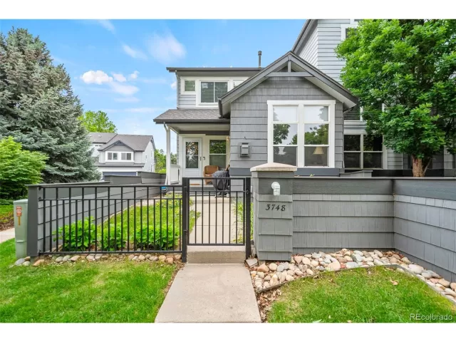 MLS: 9390195 Condo For Sale