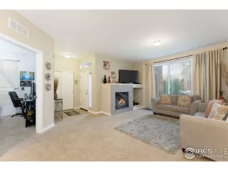 Photo #4: 939020 Listing