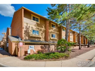 Photo #2: 939067 Listing