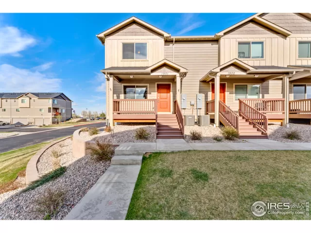 MLS: 939091 Condo For Sale