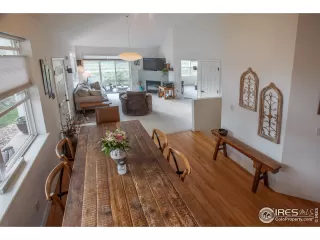 Photo #5: 939101 Listing