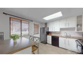 Photo #6: 939284 Listing