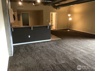 Photo #6: 939316 Listing