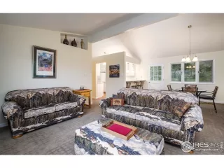 Photo #5: 939378 Listing