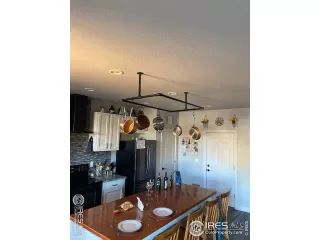 Photo #2: 939395 Listing