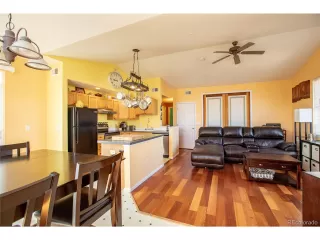 Photo #5: 9394058 Listing