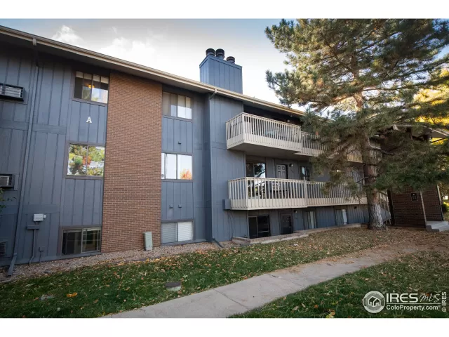 MLS: 939442 Condo For Sale