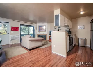 Photo #3: 939442 Listing 