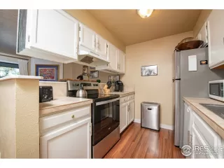 Photo #6: 939442 Listing 