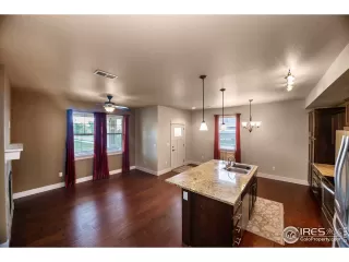 Photo #6: 939448 Listing