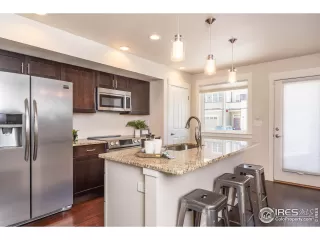 Photo #3: 939478 Listing