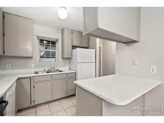 Photo #6: 939481 Listing