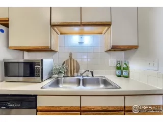 Photo #6: 939487 Listing 