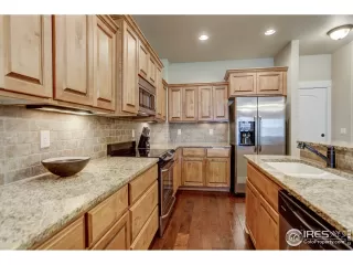 Photo #5: 939488 Listing 