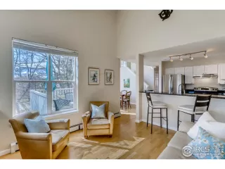 Photo #3: 939511 Listing 