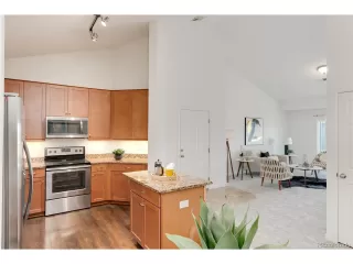 Photo #6: 9395397 Listing 