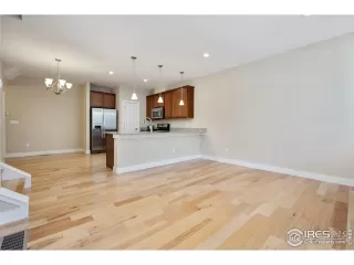 Photo #5: 939576 Listing 