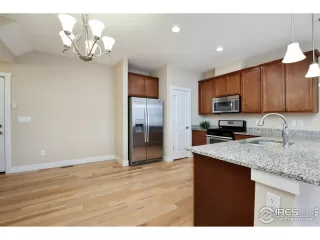 Photo #6: 939576 Listing 