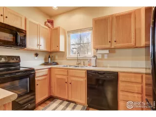 Photo #2: 939651 Listing