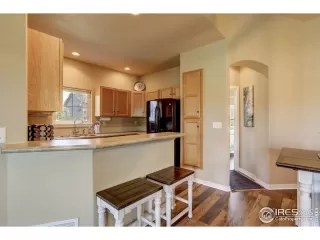 Photo #5: 939651 Listing