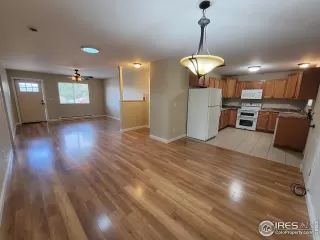 Photo #5: 939689 Listing