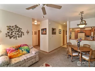 Photo #5: 939704 Listing