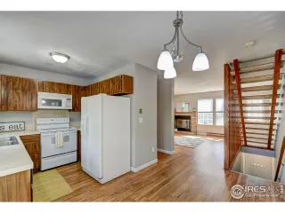 Photo #5: 939722 Listing